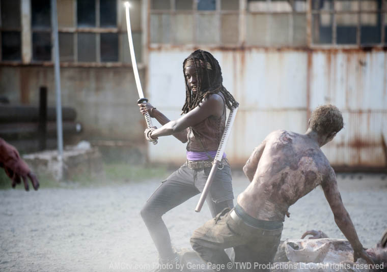 Michonne (Danai Gurira) in Episode 5 of The Walking Dead