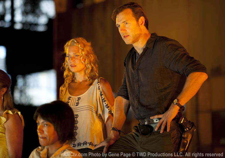 Andrea (Laurie Holden) and the Governor (David Morrissey) in Episode 5 of The Walking Dead