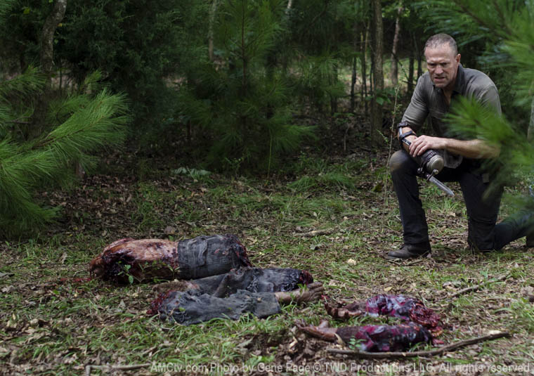 Merle Dixon (Michael Rooker) in Episode 6 of The Walking Dead