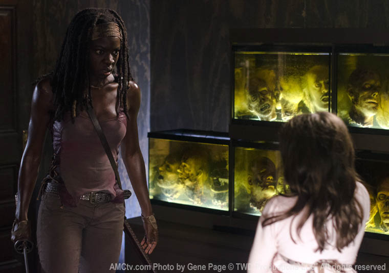 Michonne (Danai Gurira) and Penny (Kylie Ann Szymanski) in Episode 8 of The Walking Dead