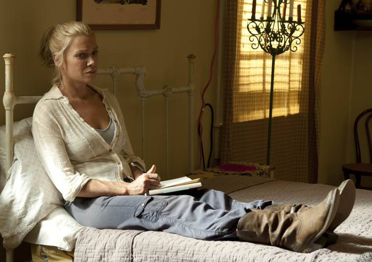 Andrea (Laurie Holden) in Episode 10 of The Walking Dead