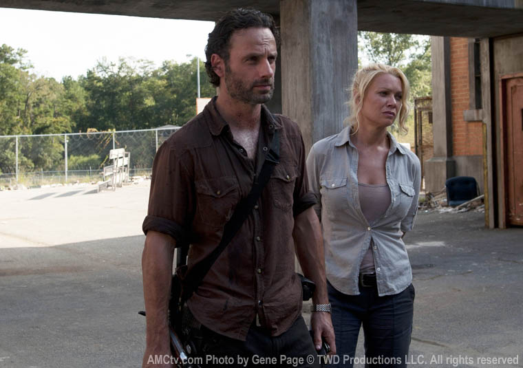 Rick Grimes (Andrew Lincoln) and Andrea (Laurie Holden) in Episode 11 of The Walking Dead
