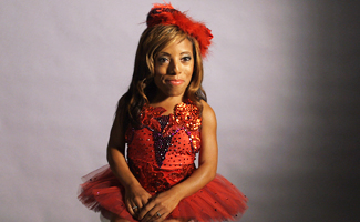 <em>Today</em>, <em>Entertainment Tonight</em>, <em>Yahoo!</em> Highlight Members of the <em>Freakshow</em> Cast