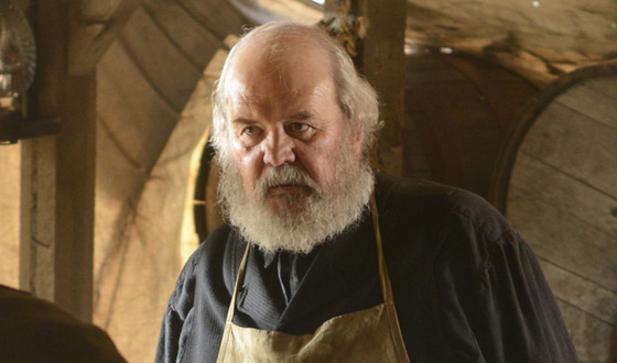 Q&A – James Dugan (Carl the Bartender)