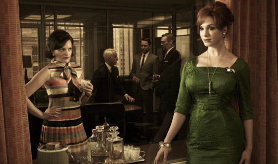 <em>GQ</em> Previews Banana Republic <em>Mad Men</em> Collection; <em>NYTimes</em> on Binge-Viewing <em>Mad Men</em>