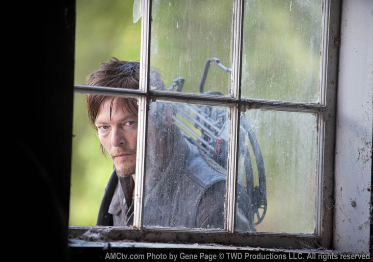 Daryl Dixon (Norman Reedus) in Episode 13 of The Walking Dead