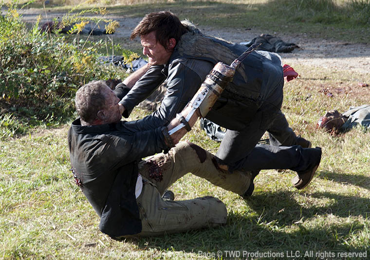 Merle Dixon (Michael Rooker) and Daryl Dixon (Norman Reedus) in Episode 15 of The Walking Dead