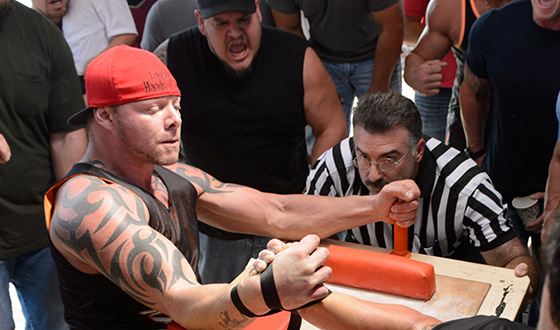 <em>Esquire</em> Checks Out <em>Game of Arms</em>; <em>TheWrap</em> Catches Paul Rudd, Adam Scott Arm Wrestling