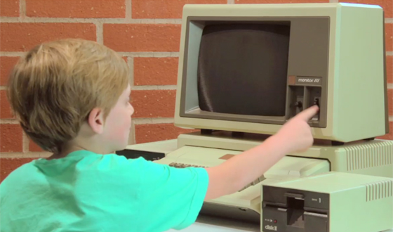 Video – Kids React to the Computers of the <em>Halt and Catch Fire</em> Era