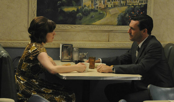 Jon Hamm Food Fights on <em>Tonight Show</em>; Janie Bryant Talks Costume Changes With <em>THR</em>