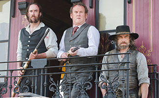 hell-on-wheels-episode-409-cullen-mount-thomas-meaney-mickey-burke-325