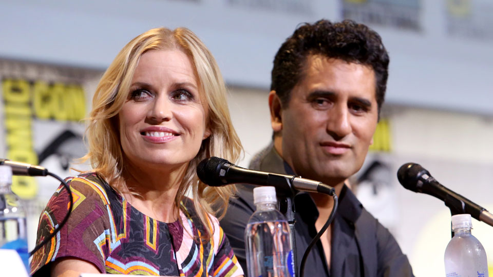 SAN DIEGO, CA - JULY 22: Actors Kim Dickens (L) and Cliff Curtis attend AMC's 'Fear The Walking Dead' panel during Comic-Con International 2016 at San Diego Convention Center on July 22, 2016 in San Diego, California. (Photo by Jesse Grant/Getty Images for AMC)