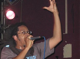 LIVE: Mr. Lif (photo)