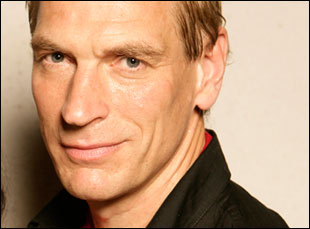 The Delightfully Prickly Julian Sands (photo)
