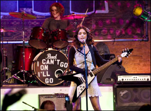 Battle of the Bands (photo)