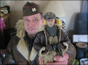 Meeting of the minds in “Marwencol.” (photo)