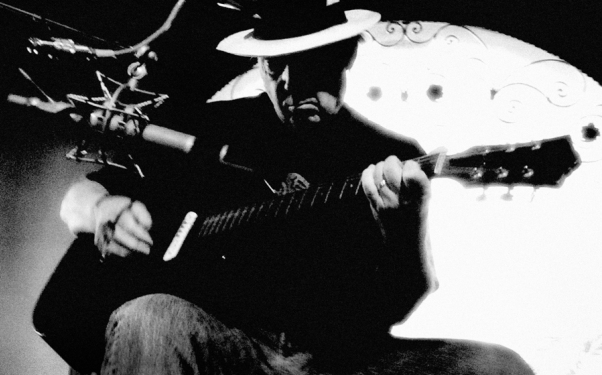 Watch: Neil Young’s “Le Noise” (photo)