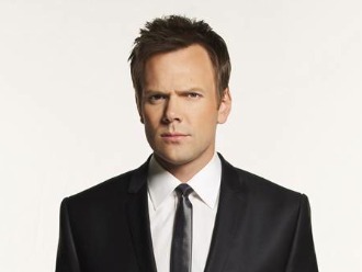 Joel McHale to Host 2011 Spirit Awards (photo)