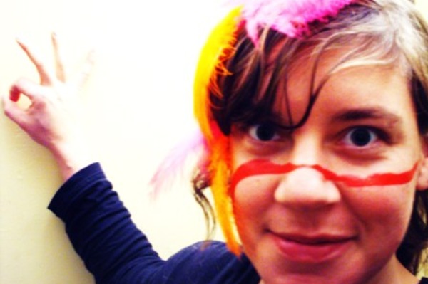 TuNe-yArDs Get Down to “Bizness” (photo)