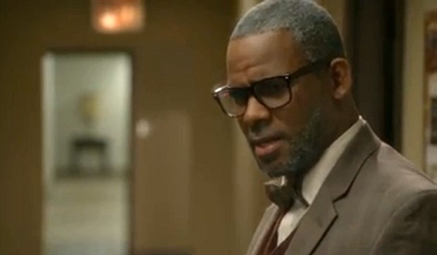 watch r kelly trapped in the closet full