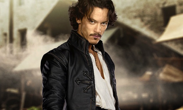 dracula_luke_evans_photo