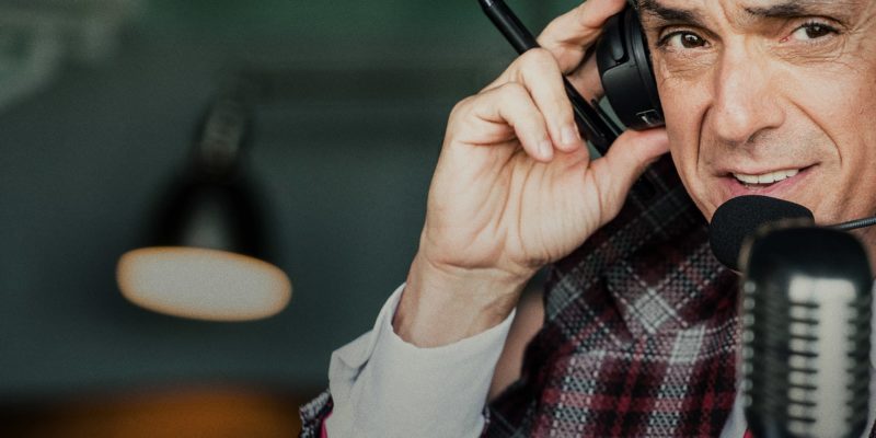 IFC_Brockmire_S4_1920x1080_showpage-header_v01[4] (1)