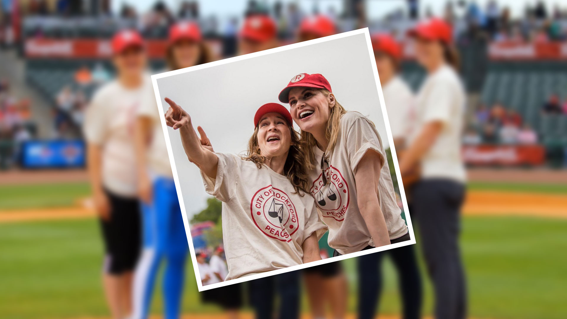 WE Tell All – ‘A League of Their Own’ Cast Reunites – WE tv